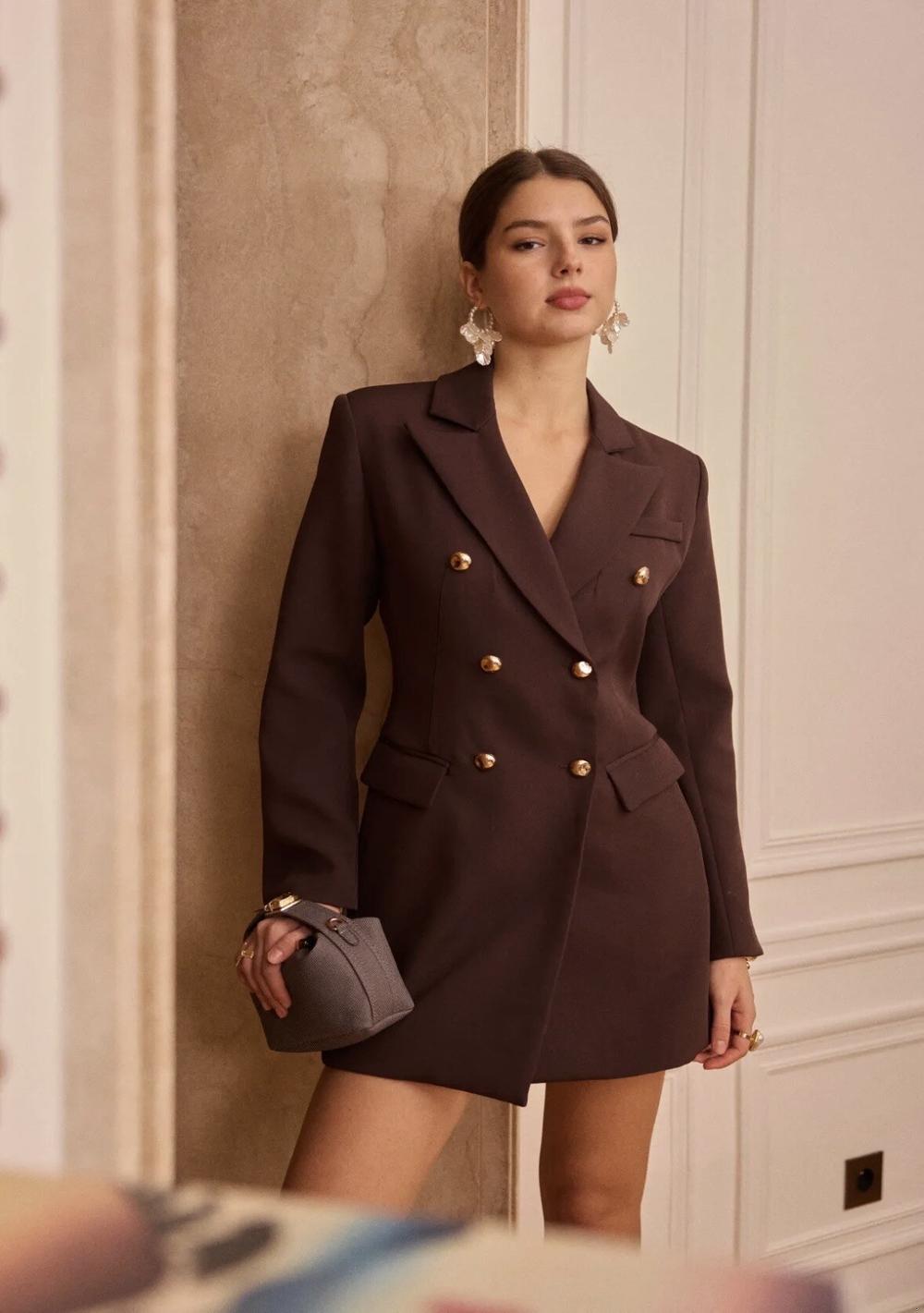 ♡  Zweireihiges Blazerkleid