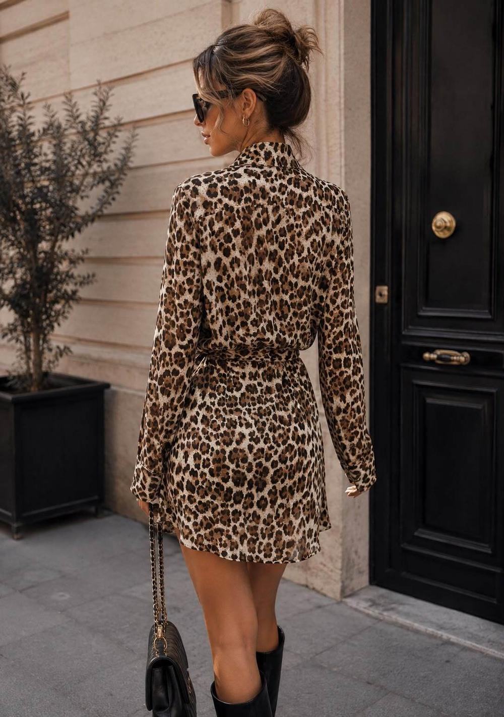 ♡ Wickelhemdkleid mit Leopardenmuster