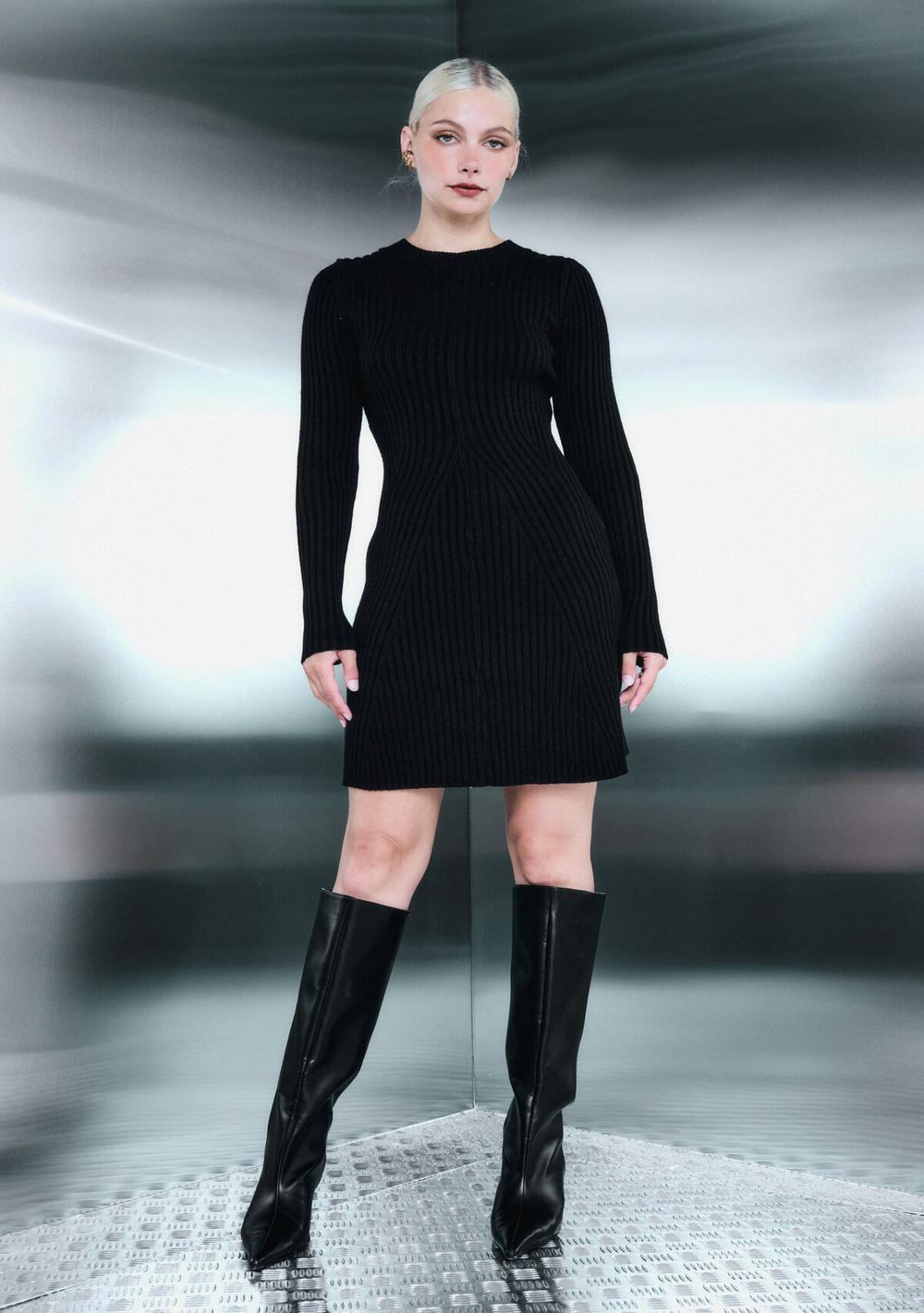 ♡ Geripptes Strickkleid