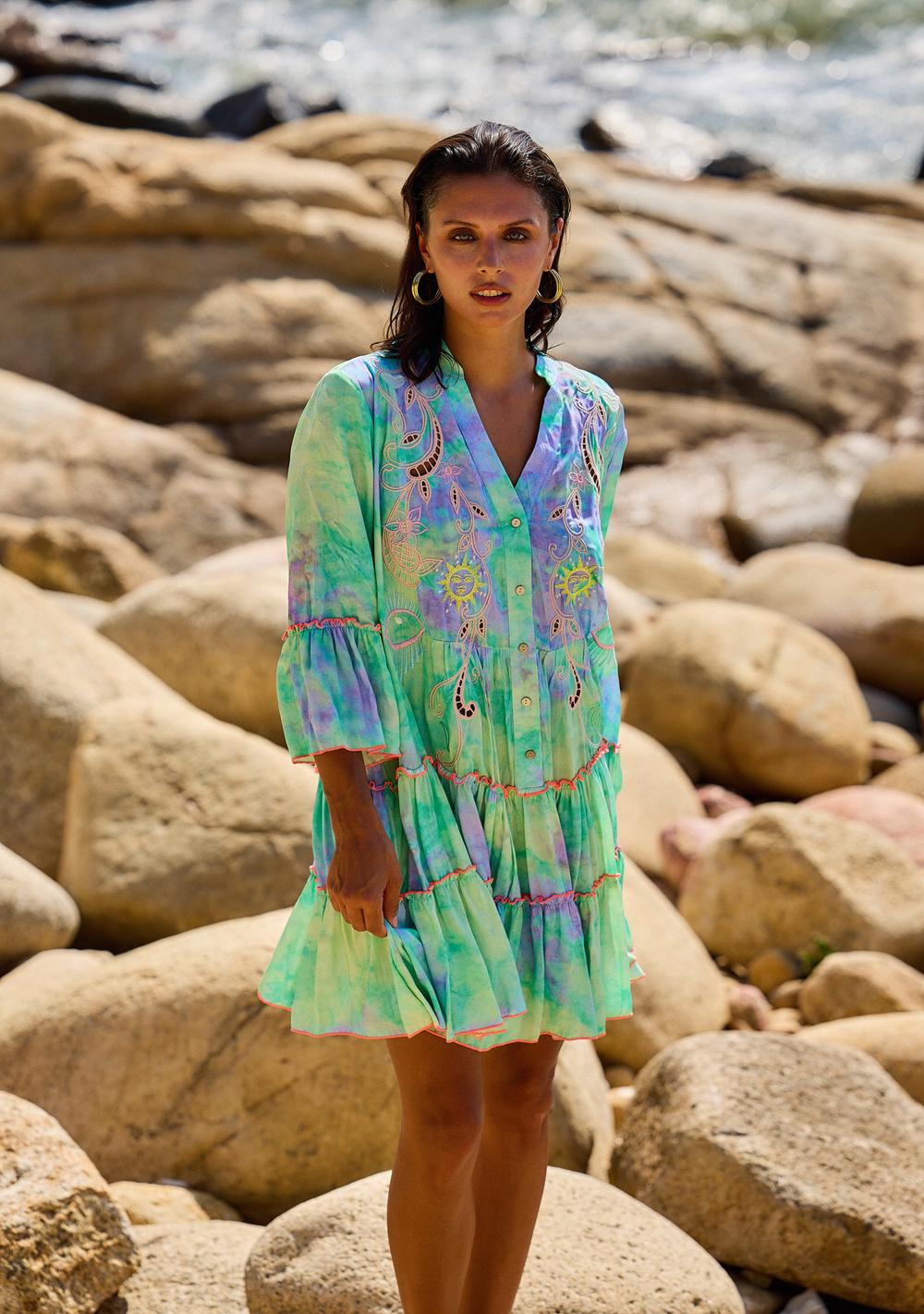 ♡ Minikleid mit Stickereien