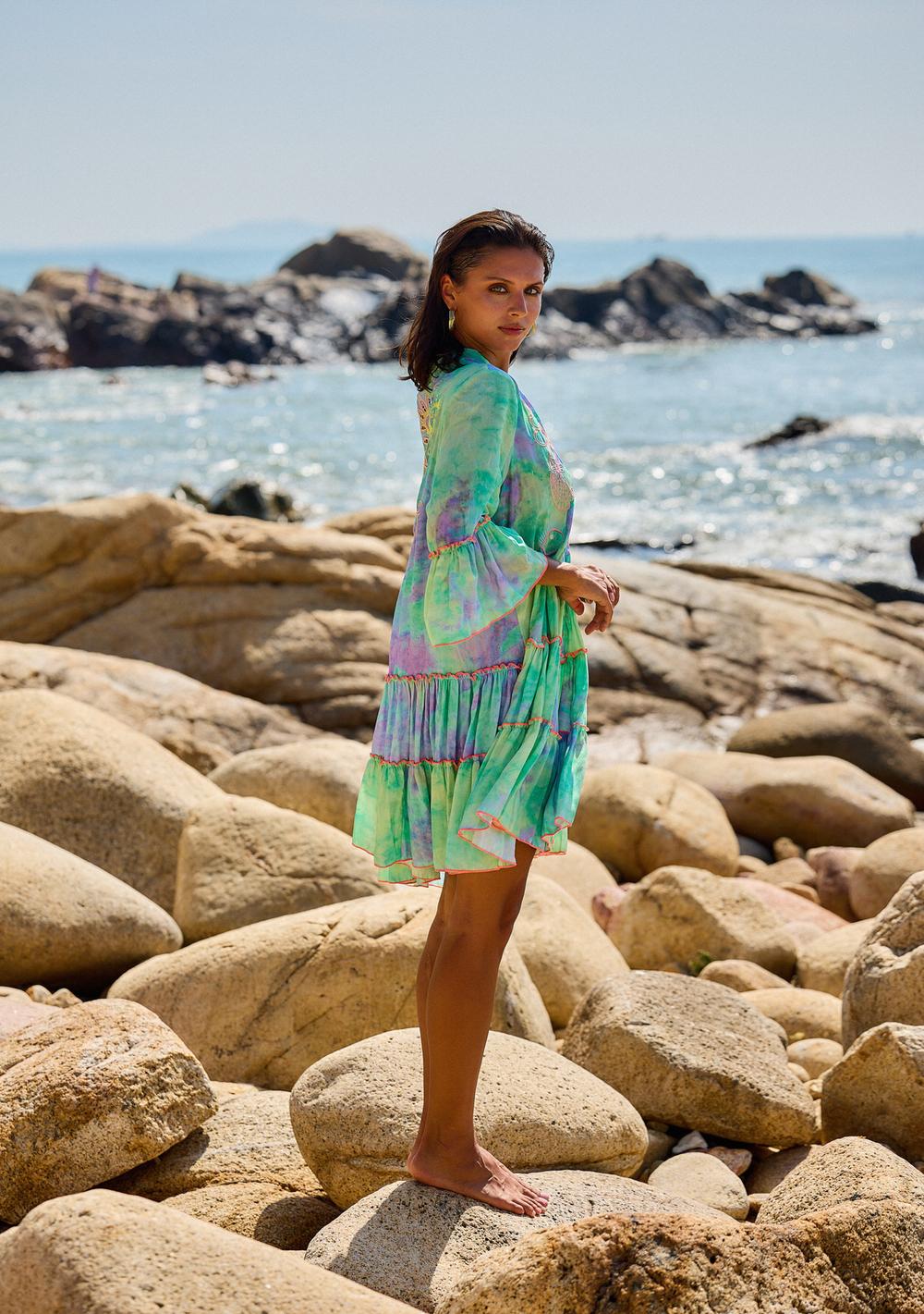 ♡ Minikleid mit Stickereien