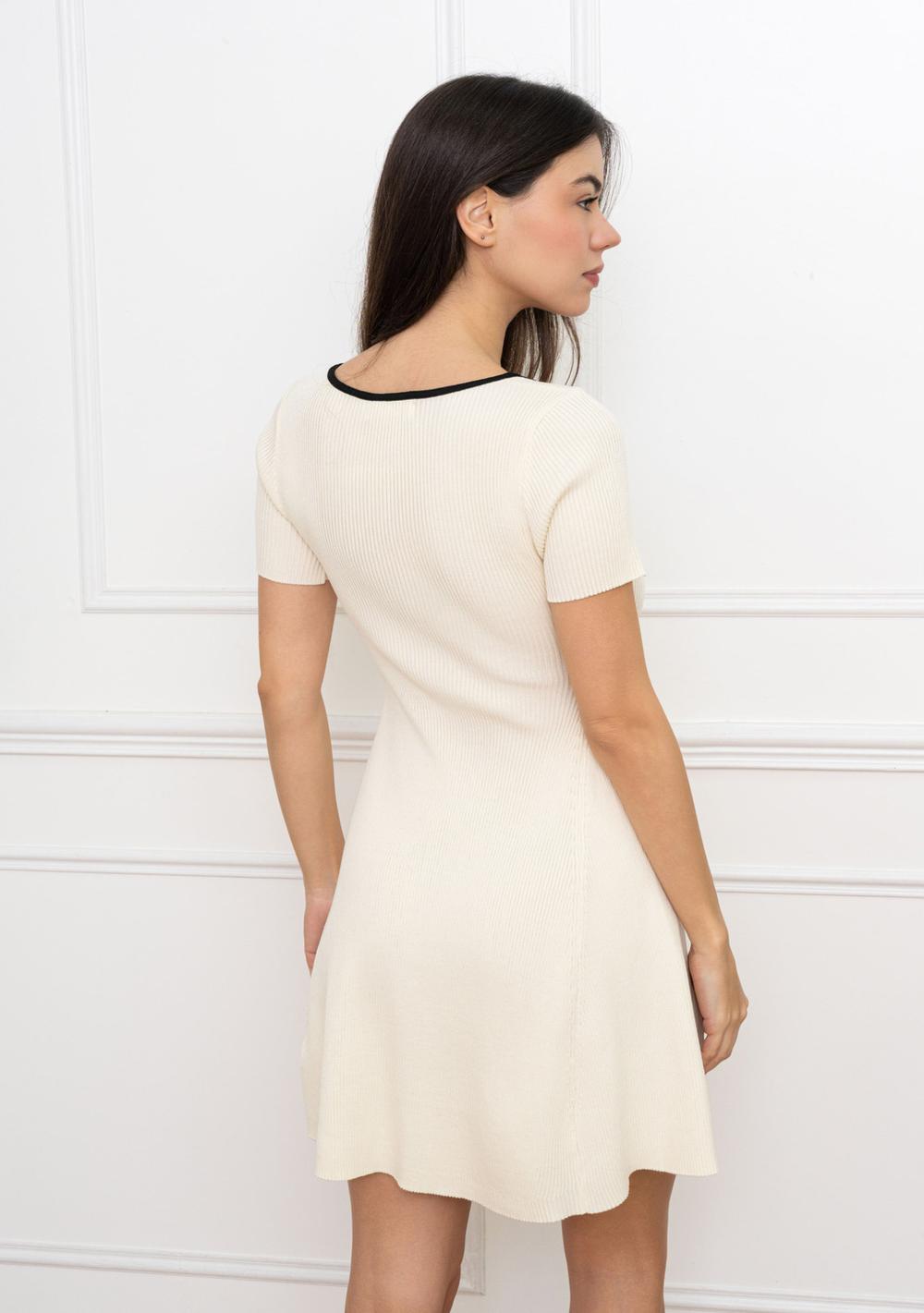 ♡ Kurzes Strickkleid