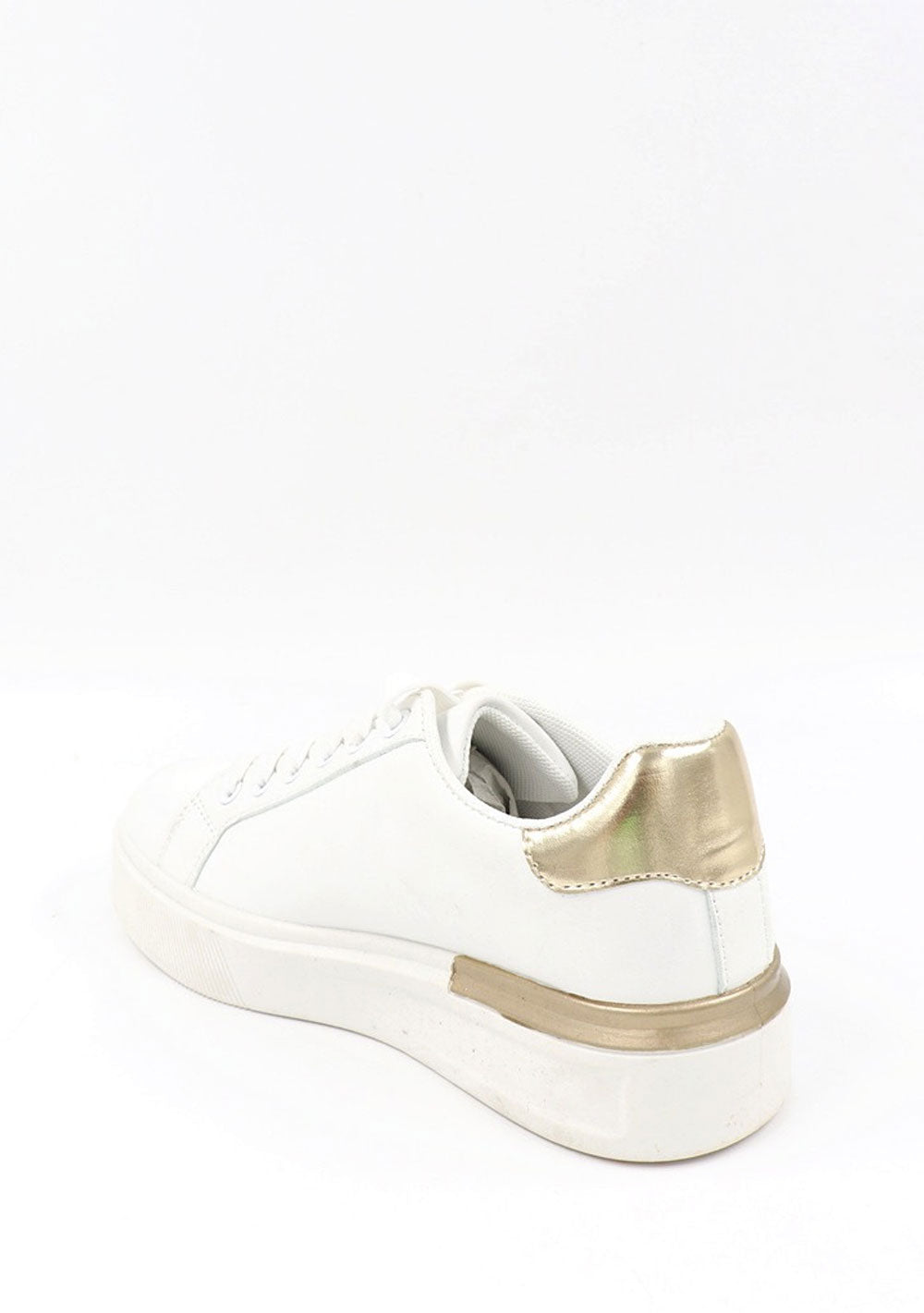 ♡ Sneakers mit Gold-Details